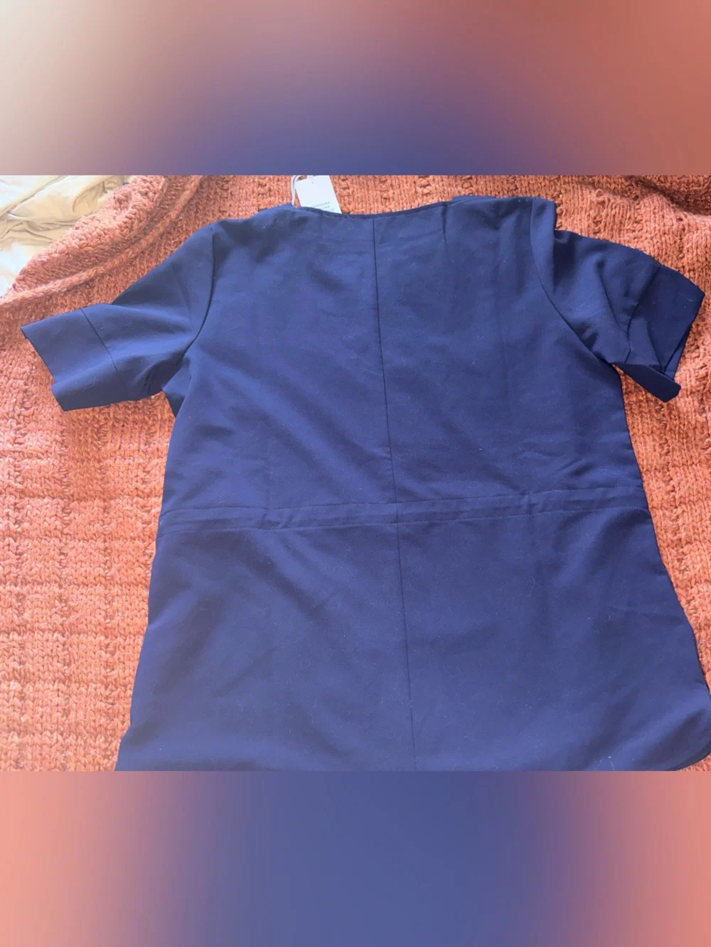 NWT Figs Remeda Covertible Navy Scrub Top - Picture 4 of 4